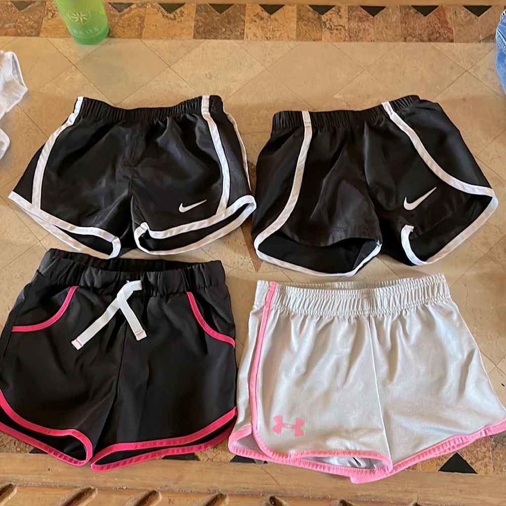 Size 2T shorts! 2 nike pair, 1 under armour, 1 cat & jack Target brand.